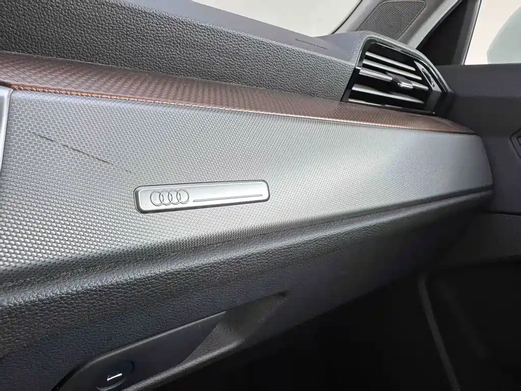 Audi Q3 — миниатюра 24