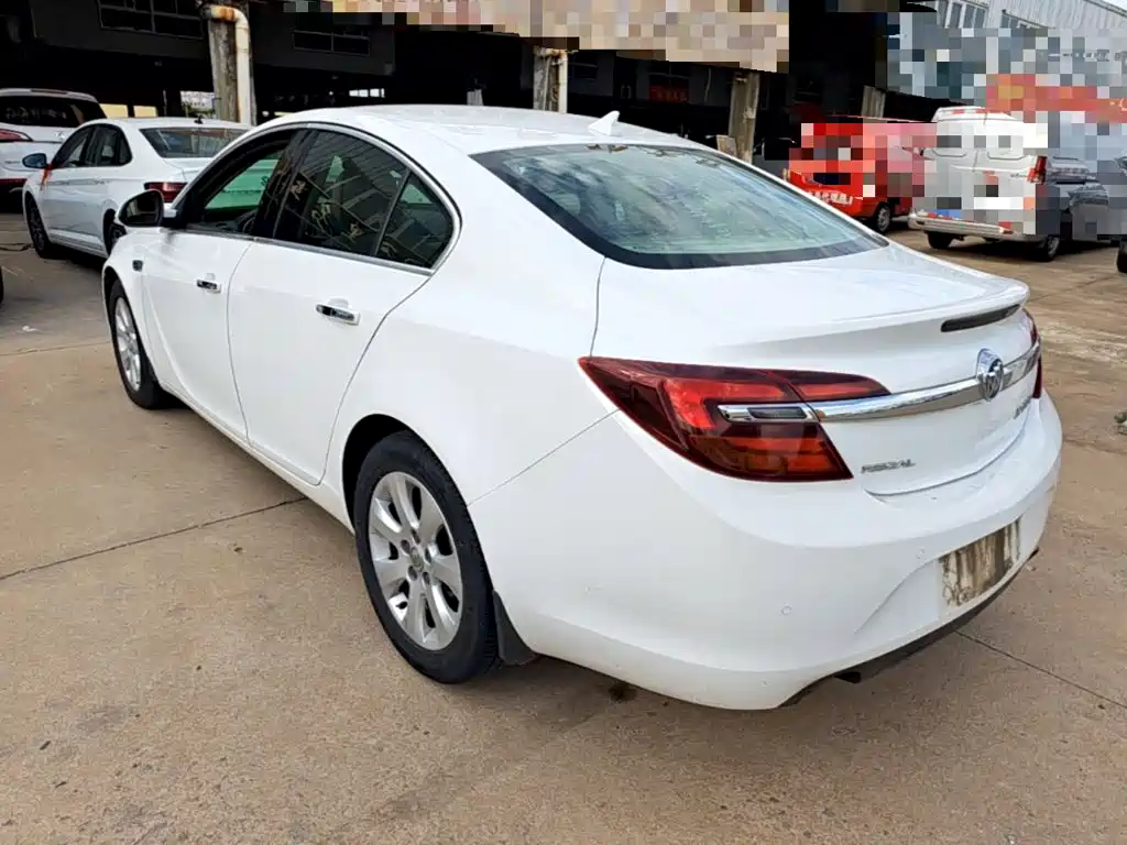 Buick Regal — миниатюра 5