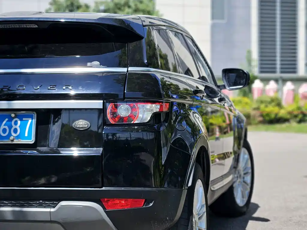Land Rover Evoque (Import) — миниатюра 19