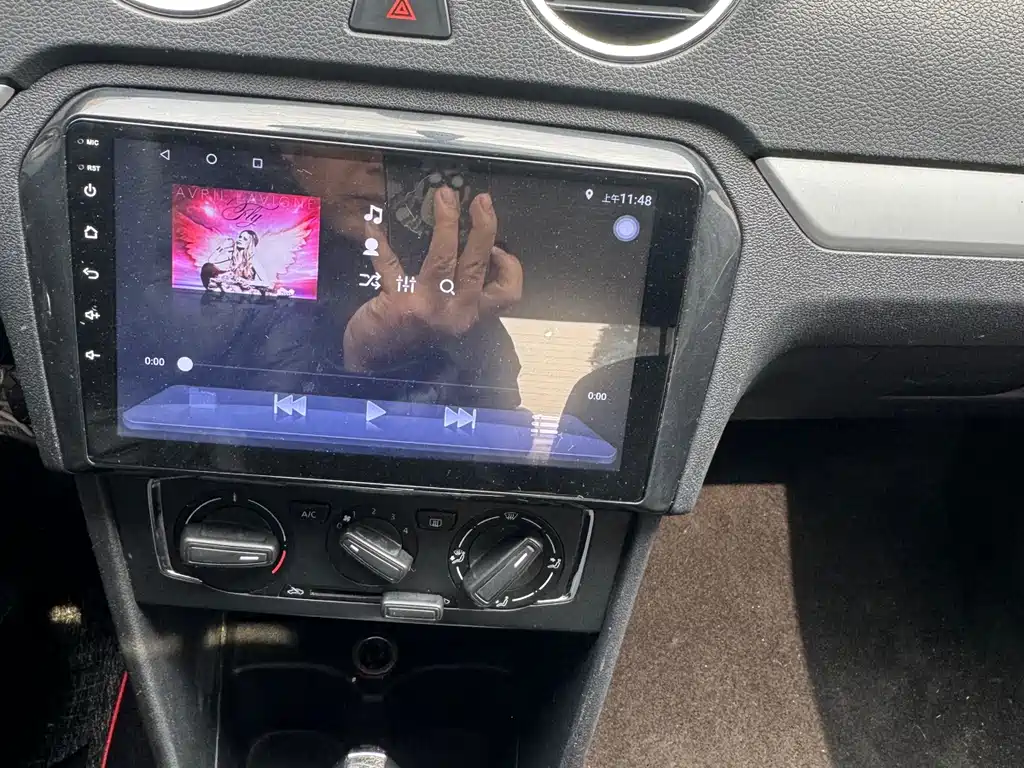 Volkswagen Jetta 2015 1.6L AT Comfort