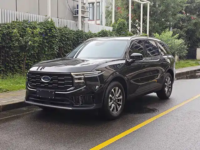 2026 Ford Edge
