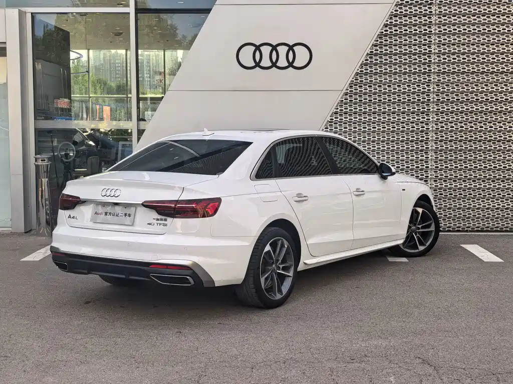 Audi A4L — миниатюра 3