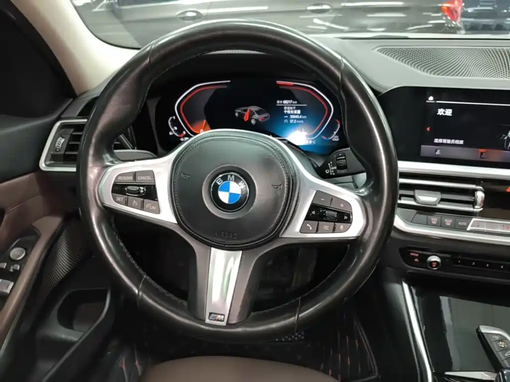 BMW 3 Series — миниатюра 11