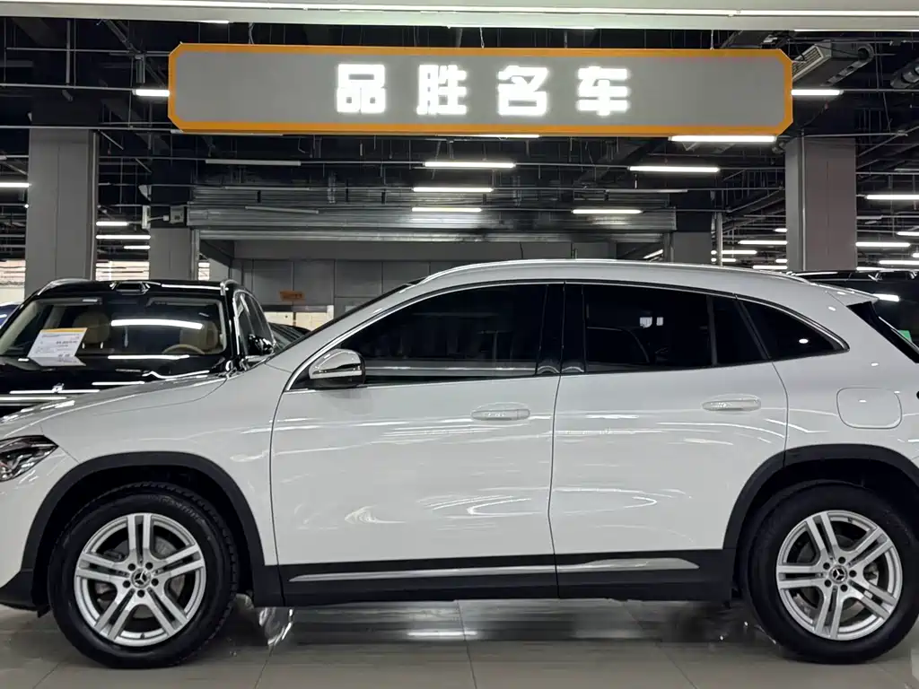 Mercedes-Benz GLA — миниатюра 3