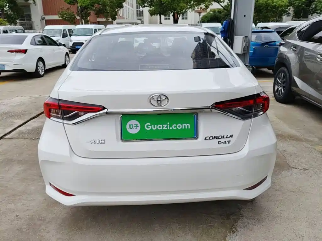 Toyota Corolla — миниатюра 6