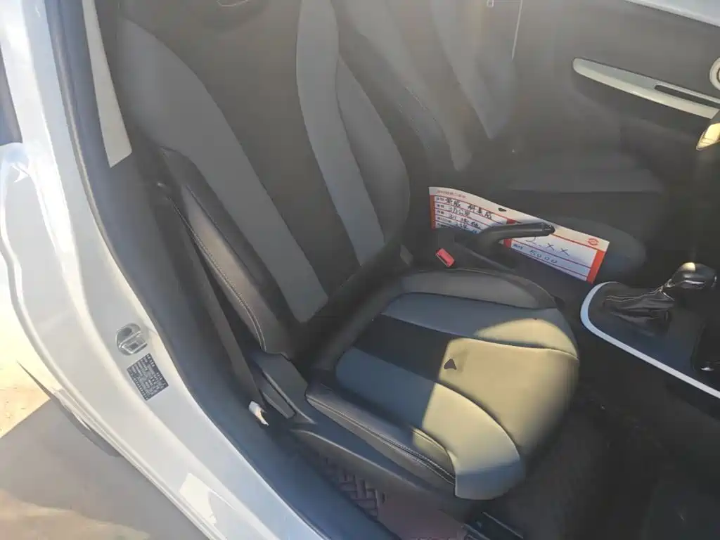 Roewe Clever — миниатюра 25