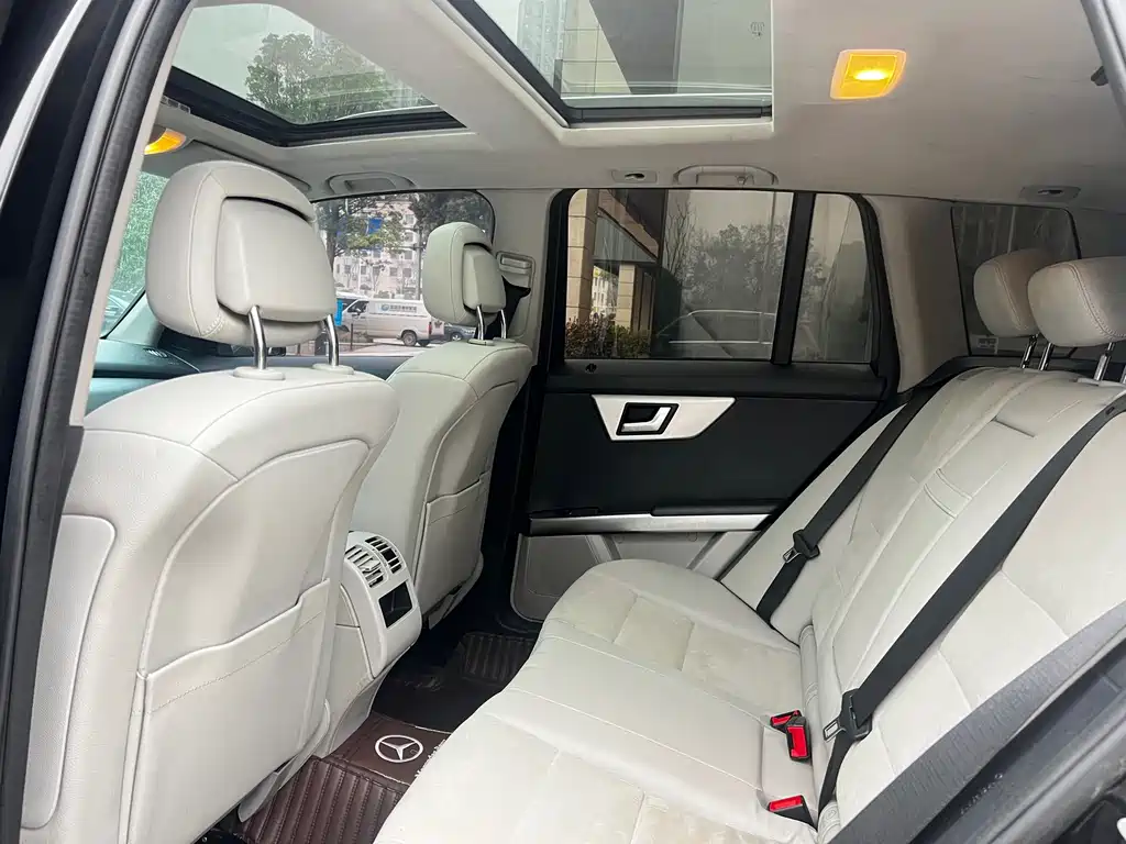 Mercedes-Benz GLK-Class — миниатюра 8