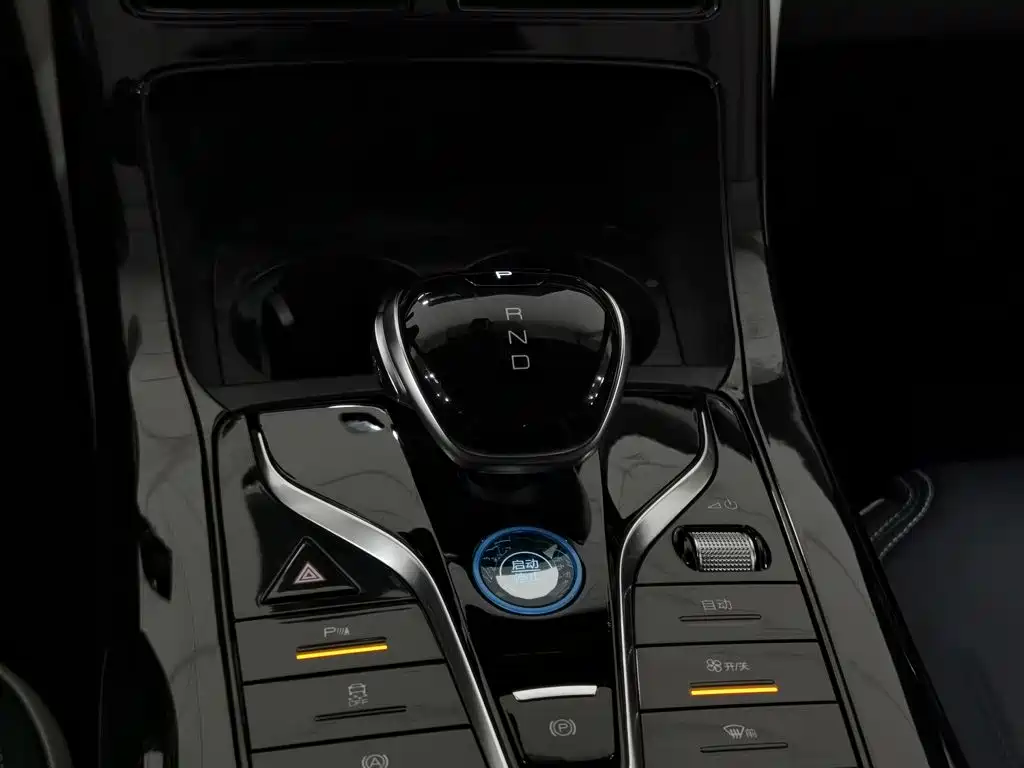 BYD Qin PLUS — миниатюра 13