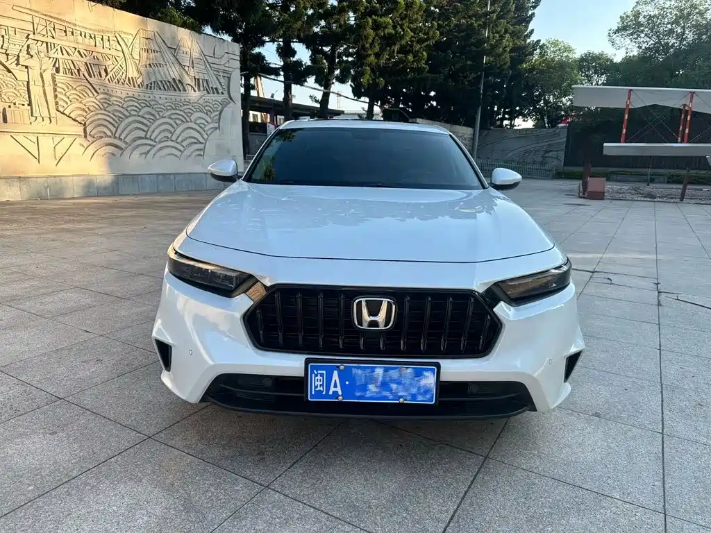 Honda Inspire — миниатюра 3