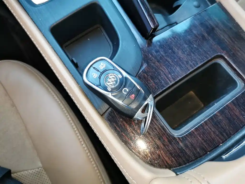 Buick LaCrosse — миниатюра 9