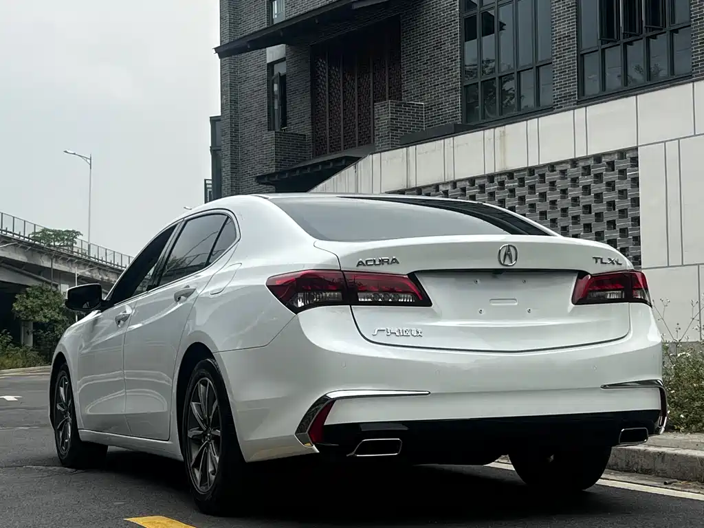 ACURA TLX L