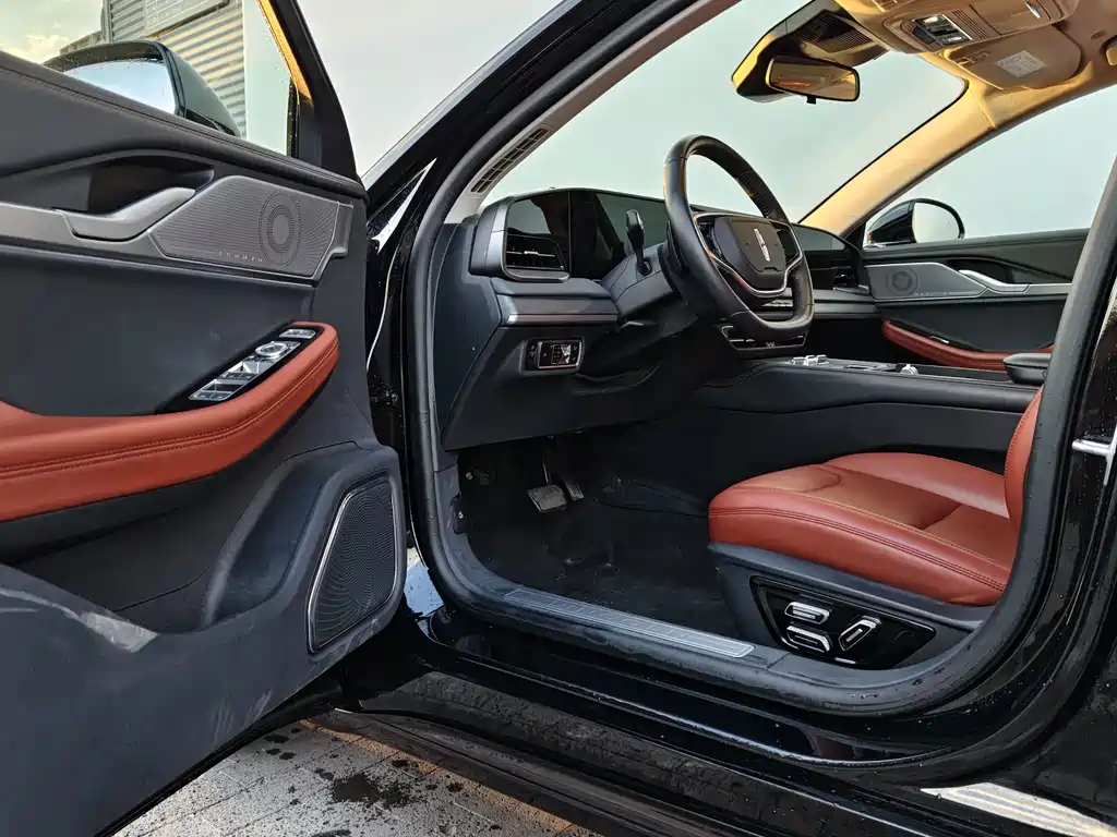 Lincoln Z — миниатюра 9