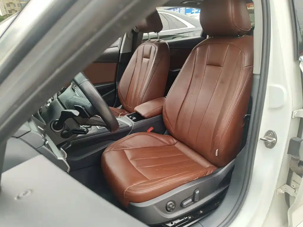Audi A4L — миниатюра 15