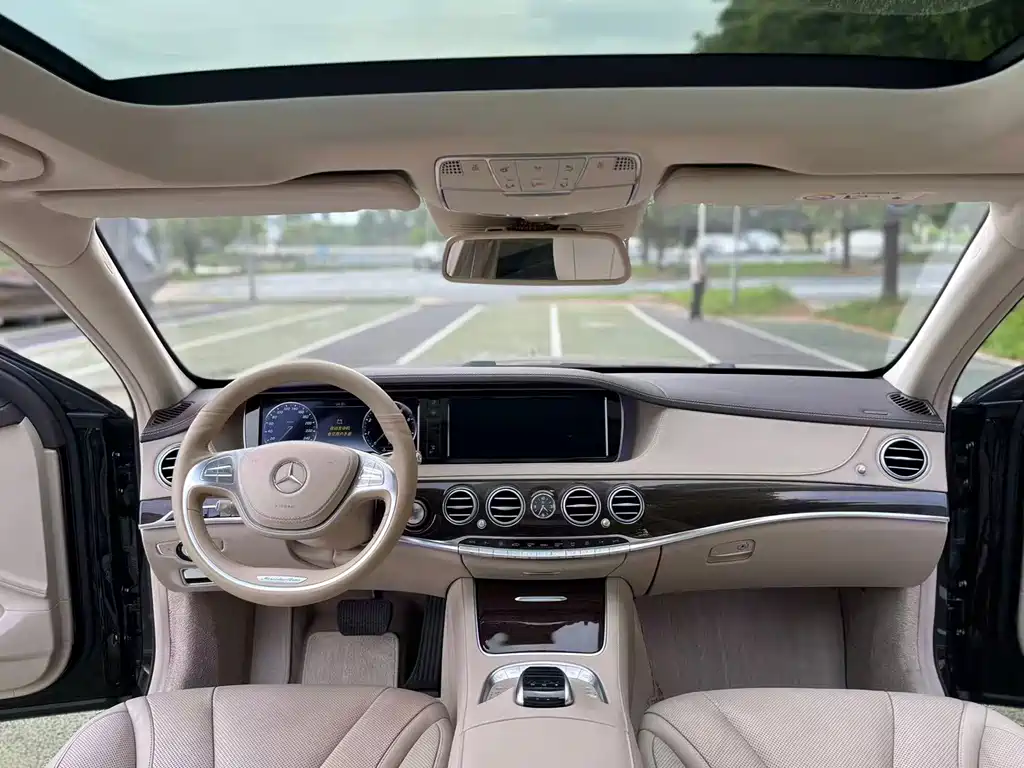 Mercedes-Benz S-Class — миниатюра 6
