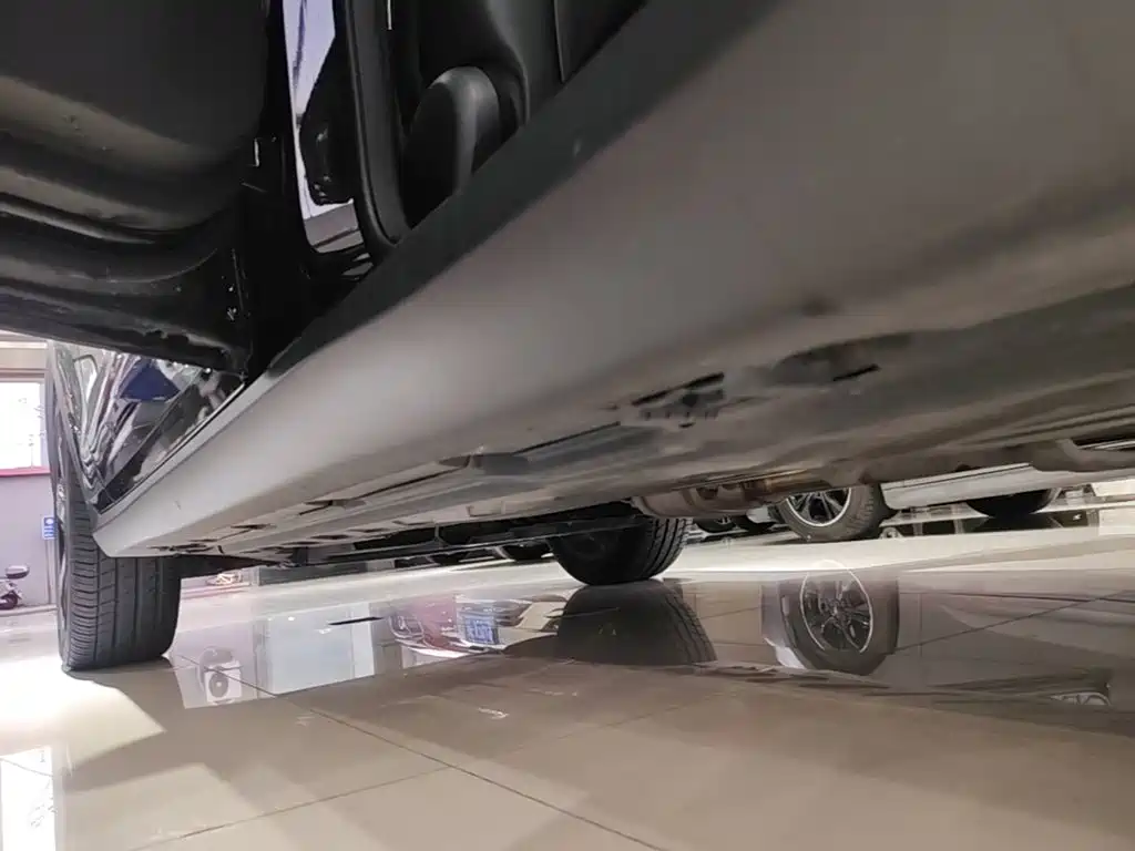 Mercedes-Benz GLC — миниатюра 22