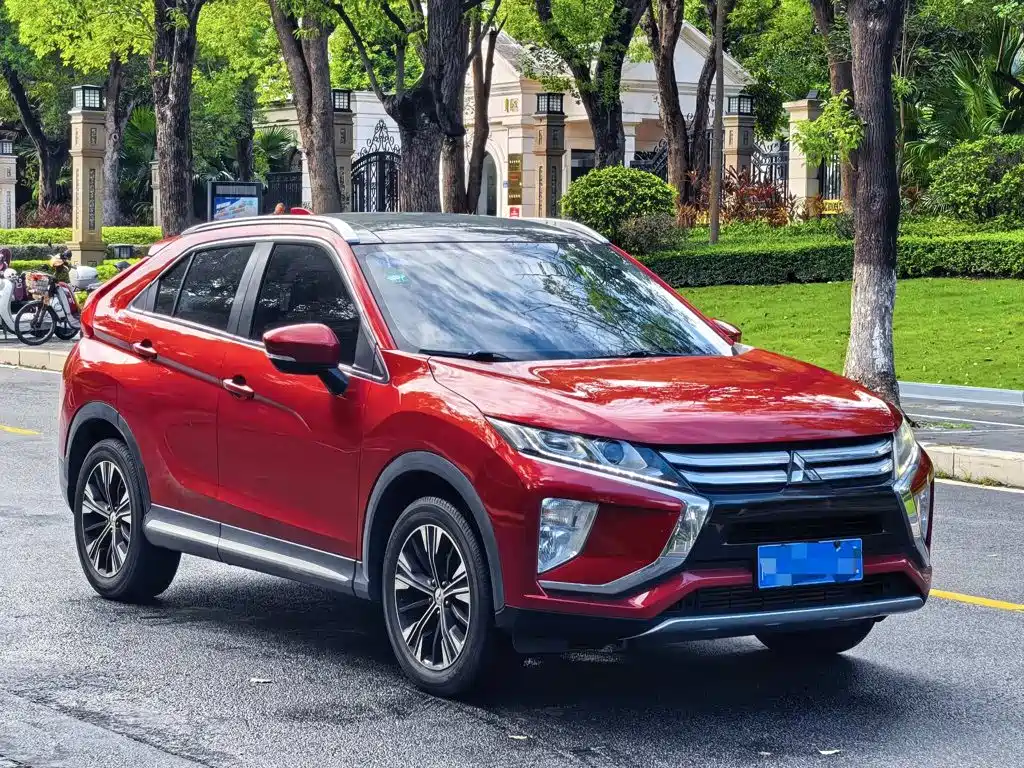 Mitsubishi Eclipse Cross — миниатюра 3