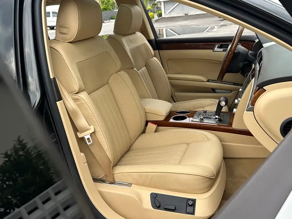 Volkswagen Phaeton — миниатюра 19
