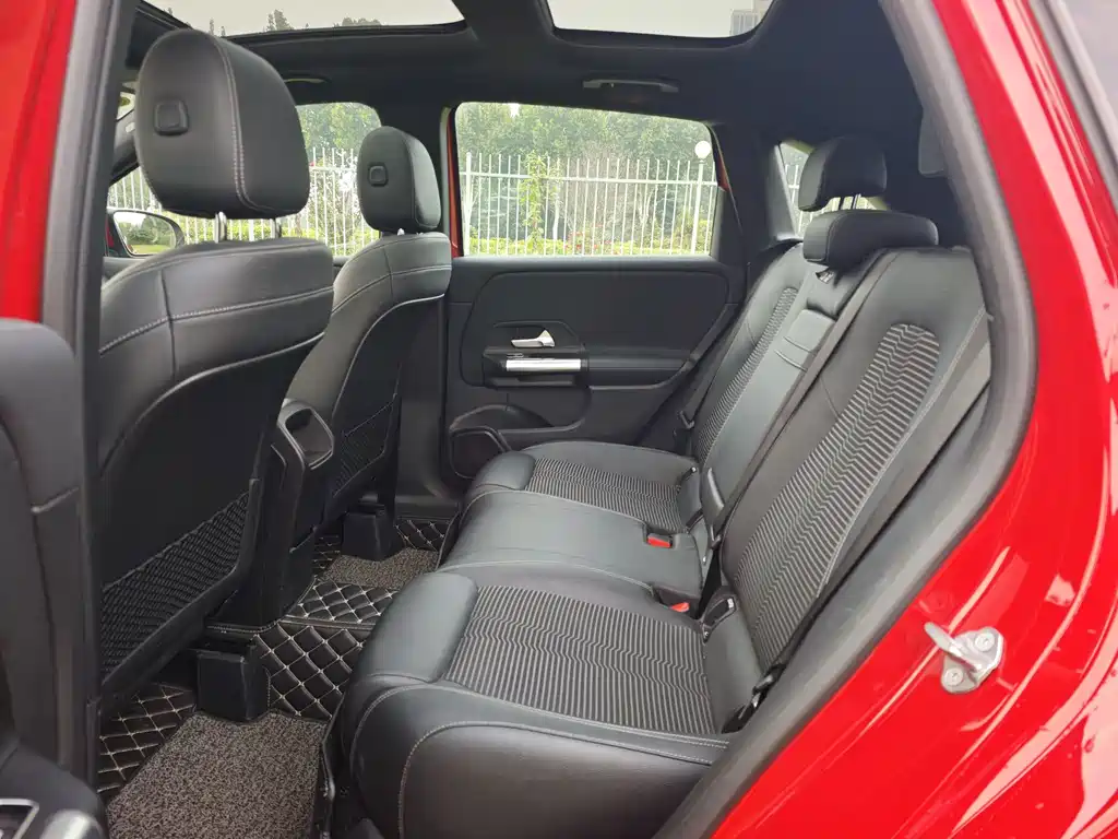 Mercedes-Benz B-Class — миниатюра 16