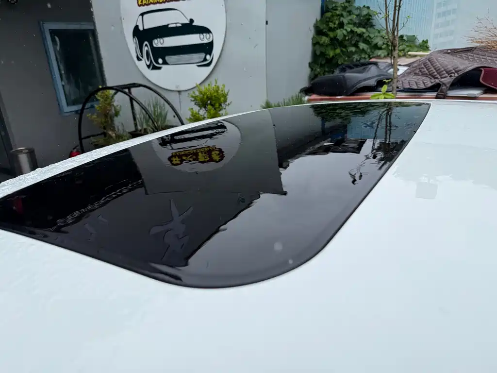 Volvo C30 — миниатюра 9