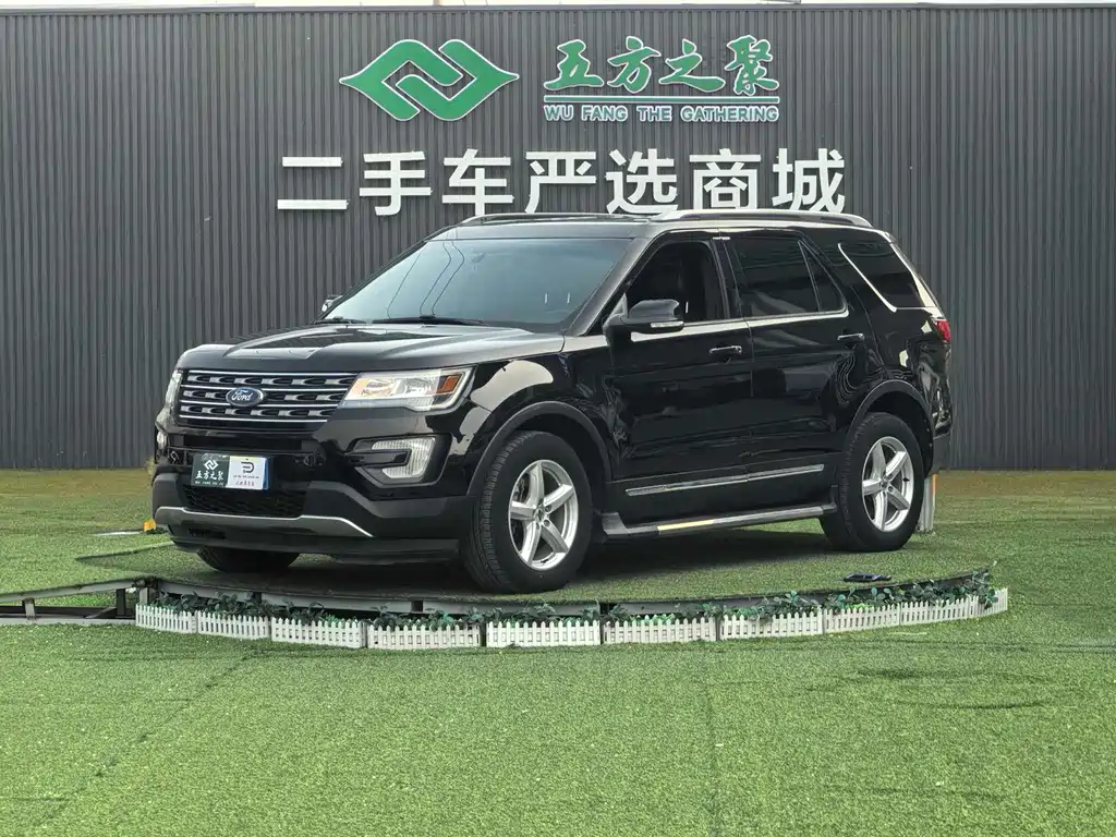 Ford Explorer (Import) 2016