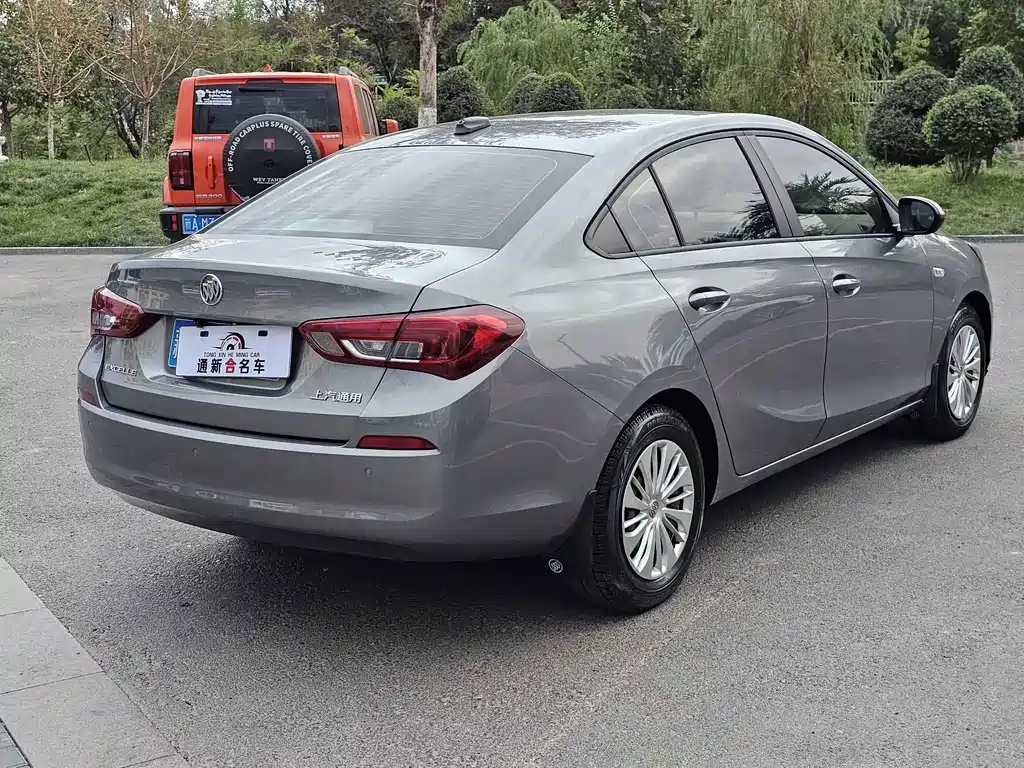 Buick Excelle — миниатюра 7
