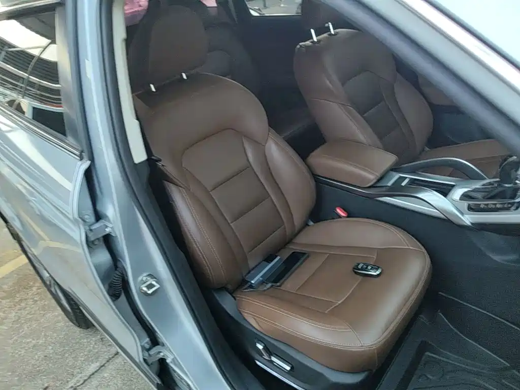 Geely Boyue — миниатюра 25