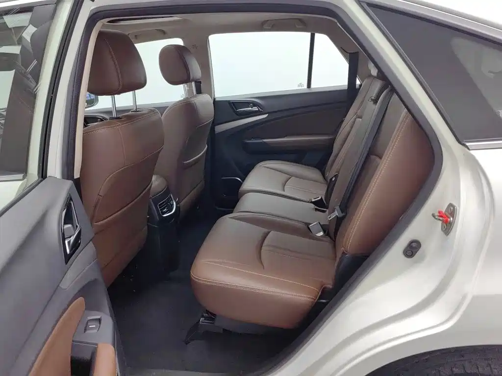 BYD S7 — миниатюра 15