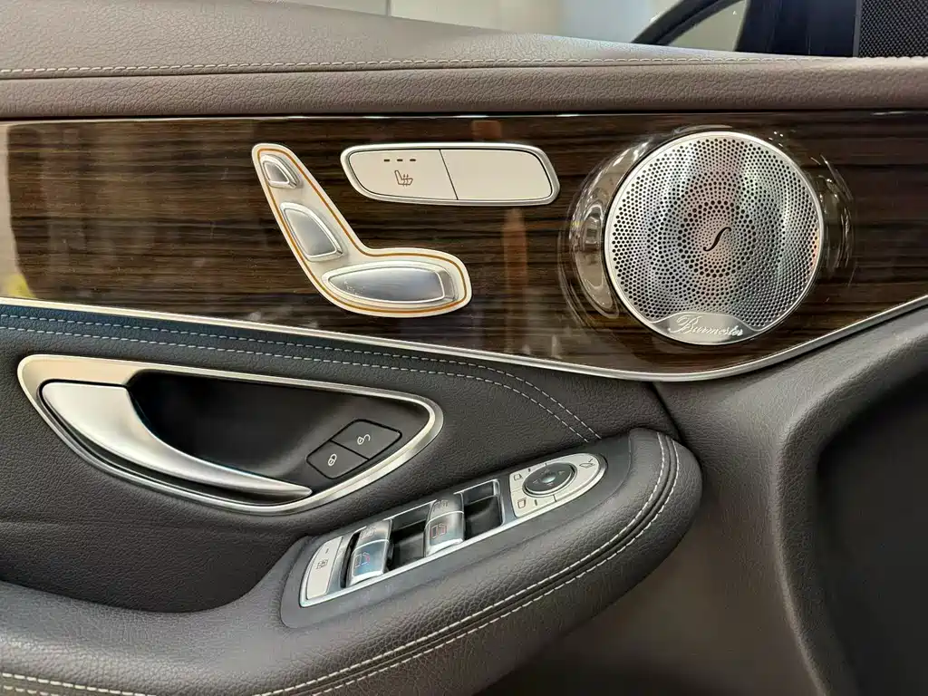 Mercedes-Benz GLC 2017 GLC 260 4MATIC