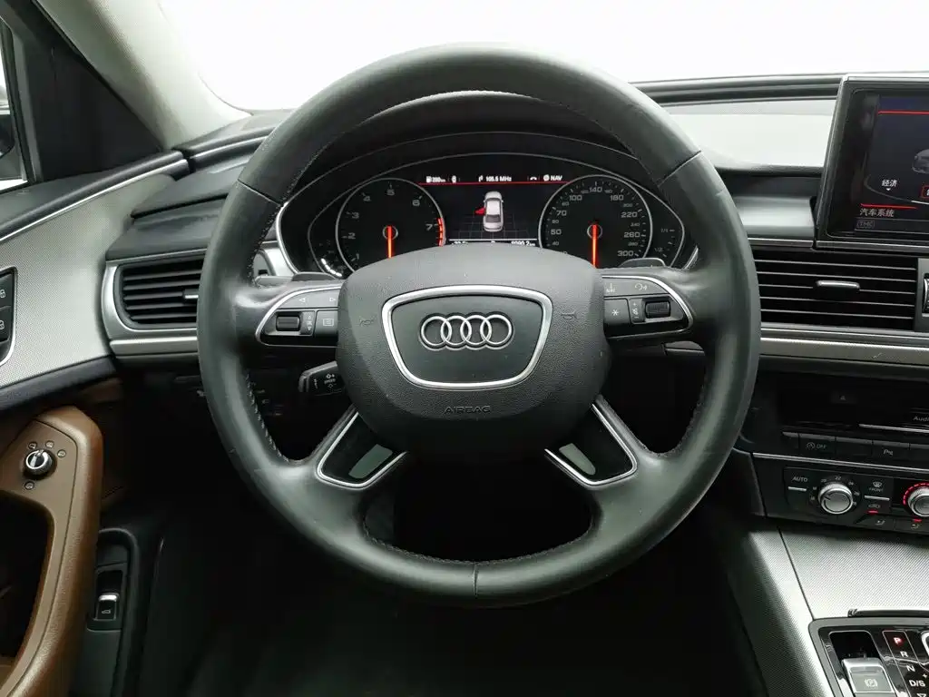Audi A6L — миниатюра 11