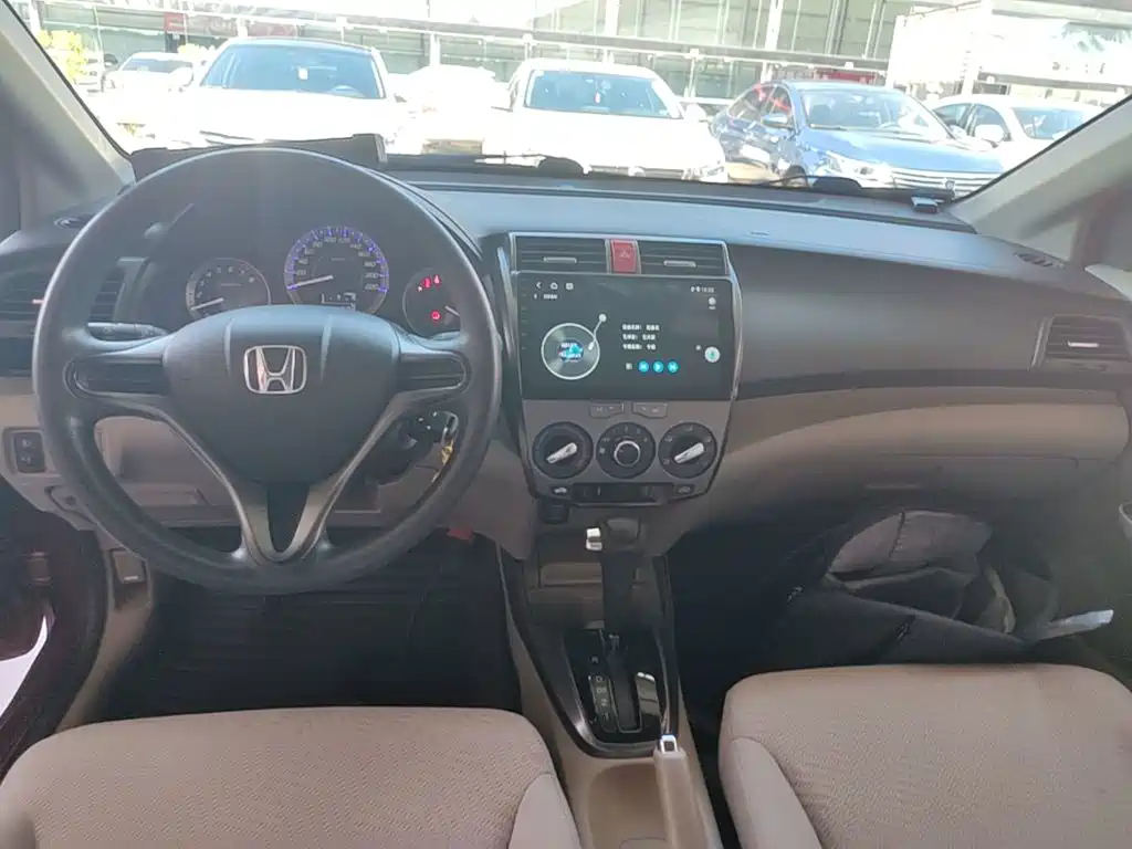 Honda City Classic — миниатюра 10