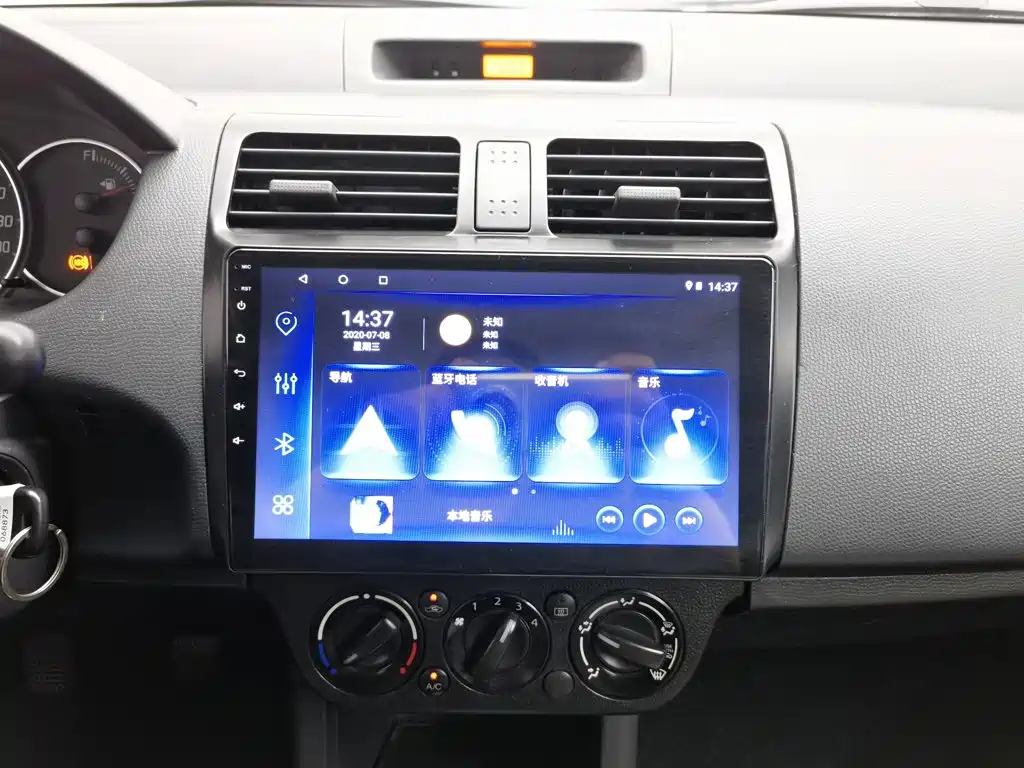 Suzuki Swift — миниатюра 12