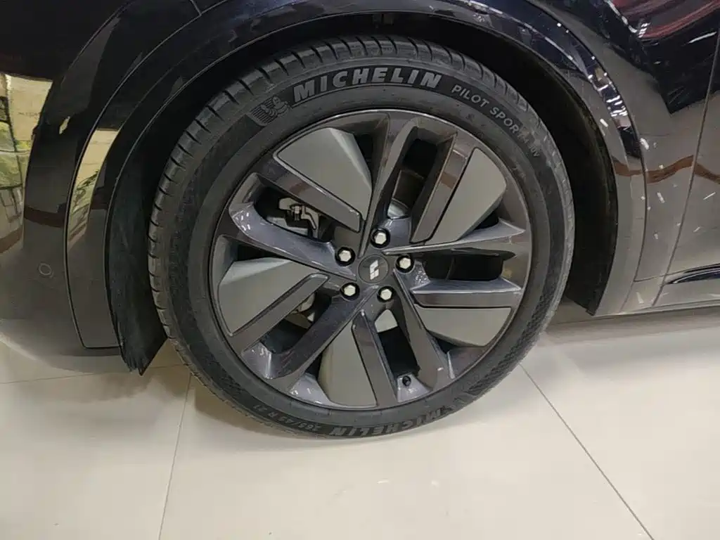 Li Auto Li L9 — миниатюра 23