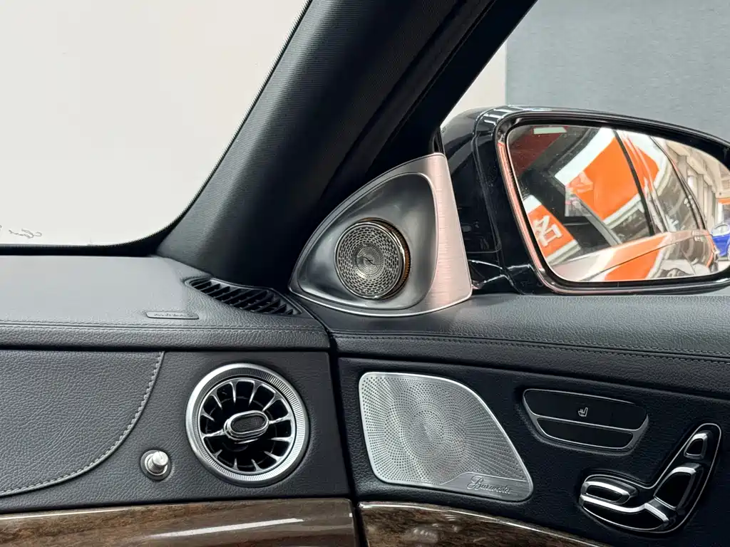 Mercedes-Benz S-Class — миниатюра 15