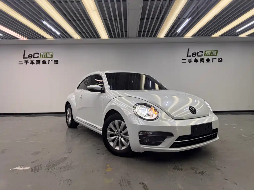 VOLKSWAGEN BEETLE