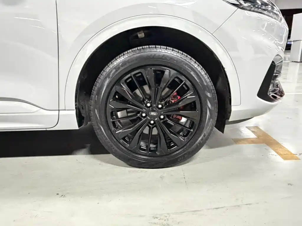 Ford Escape — миниатюра 19
