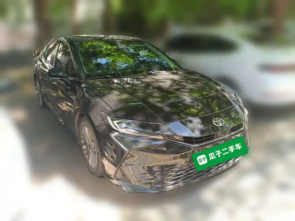 Toyota Camry — миниатюра 24