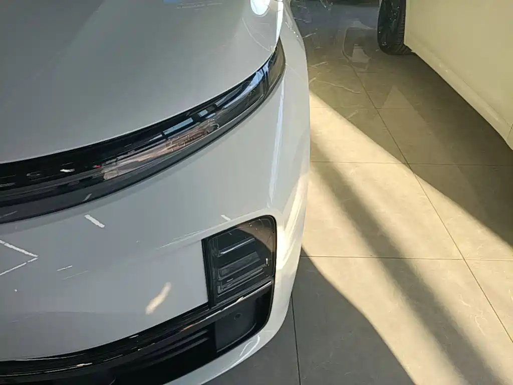 Li Auto Li L7 — миниатюра 24