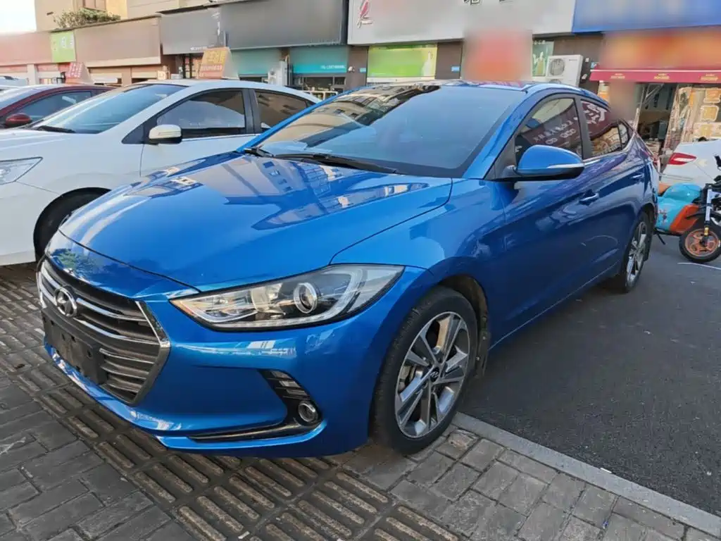 Hyundai Elantra