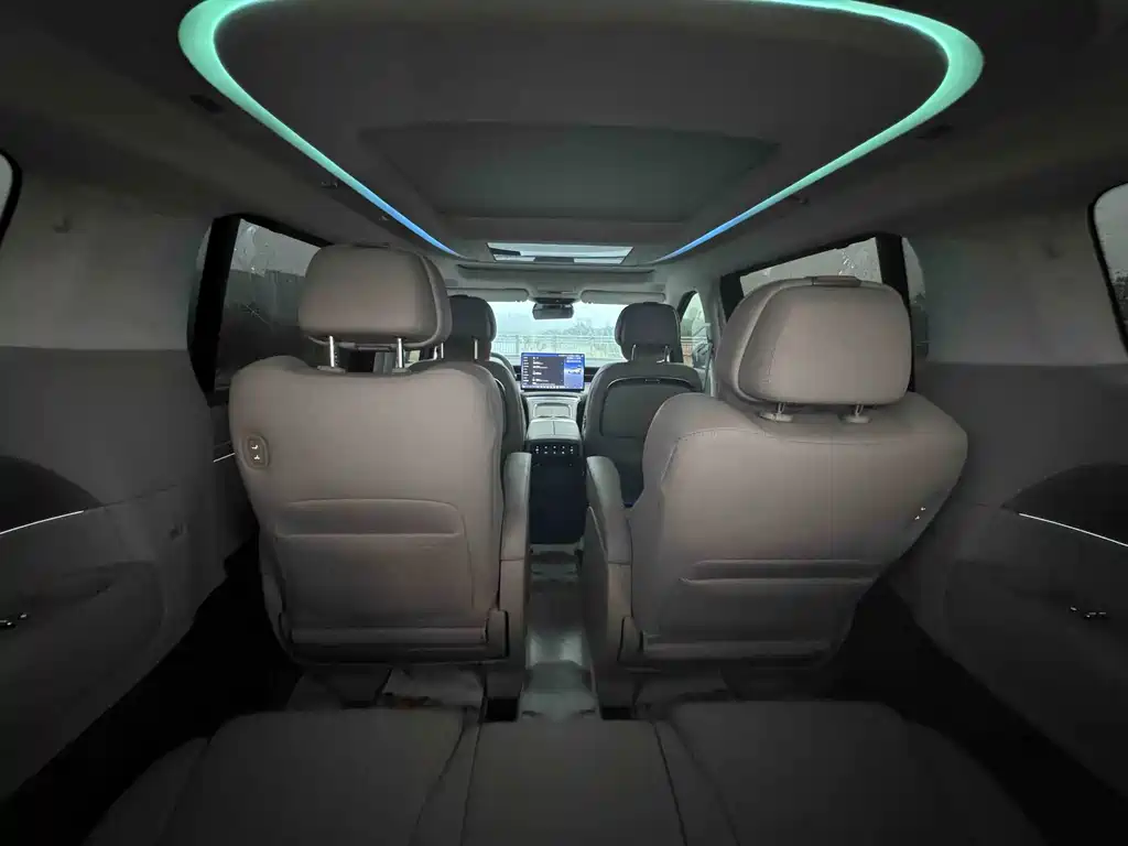 XPeng X9 — миниатюра 29