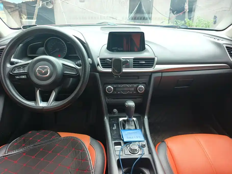 Mazda 3 Axela — миниатюра 11