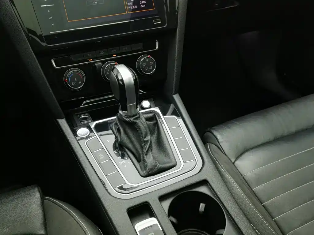 Volkswagen Magotan — миниатюра 13