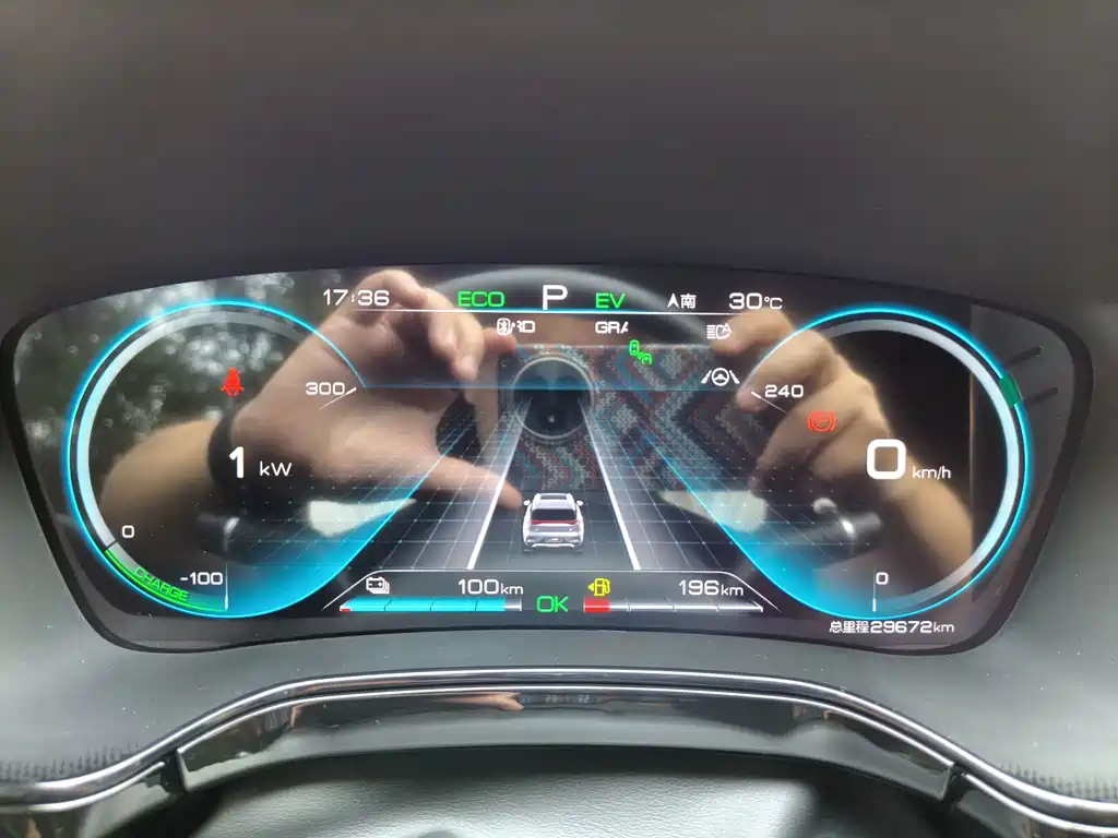 BYD Tang New Energy — миниатюра 14