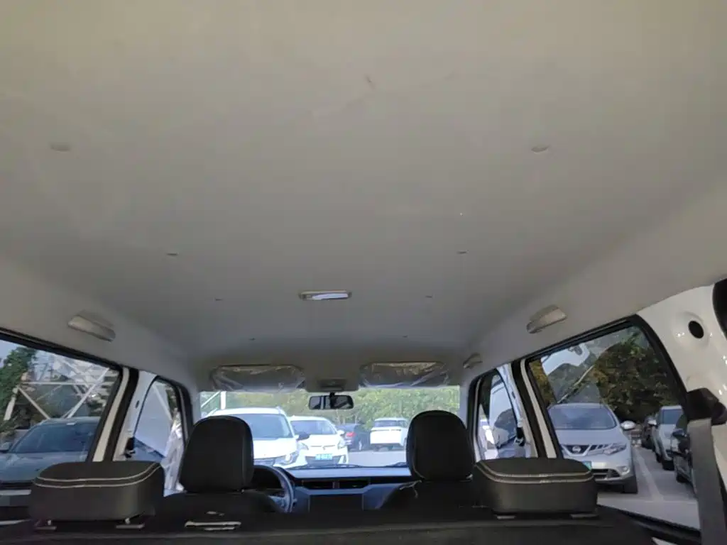 Wuling Hongguang PLUS — миниатюра 18