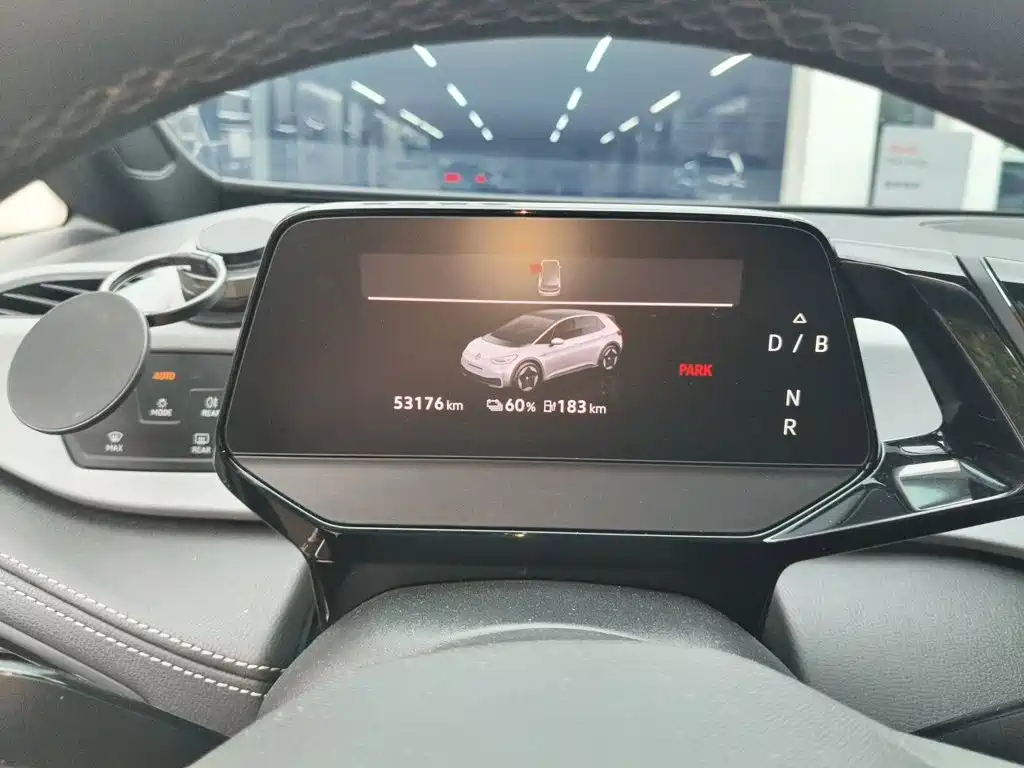 Volkswagen ID.3 — миниатюра 12