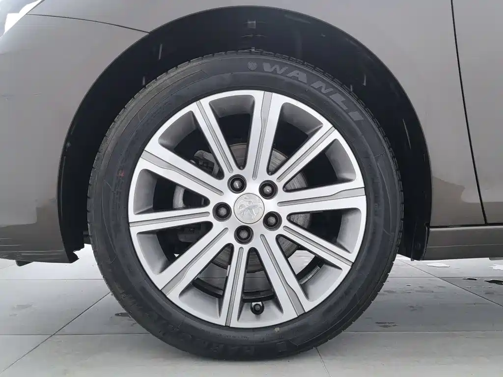 Peugeot 408 — миниатюра 17