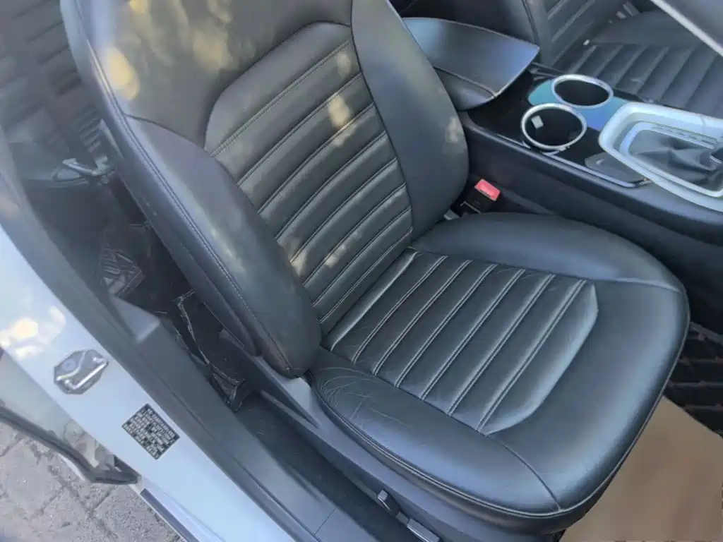Ford Mondeo — миниатюра 25