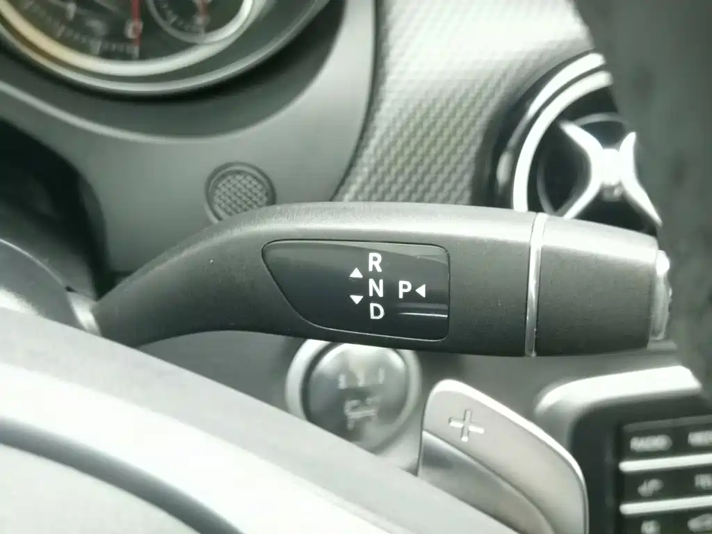Mercedes-Benz GLA — миниатюра 13
