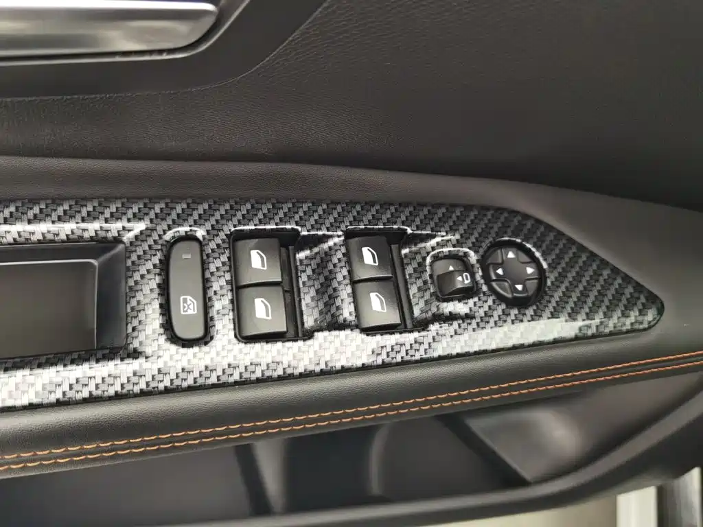 Peugeot 5008 — миниатюра 9