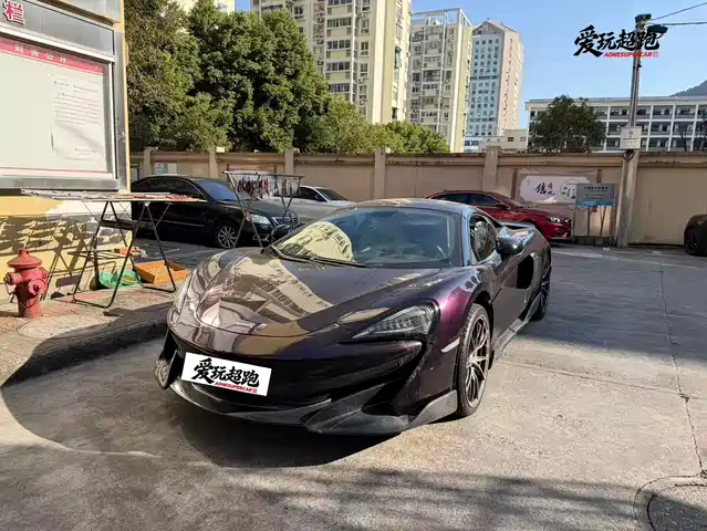 McLaren 540C