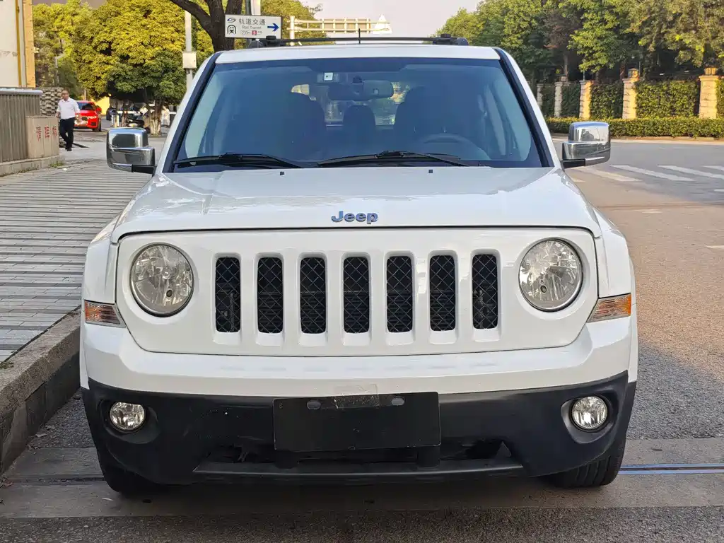 Jeep Patriot — миниатюра 3